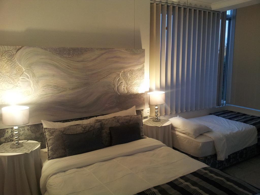 Hotel Bread & Barrel Palazzo Blouberg à Bloubergstrand Extérieur photo