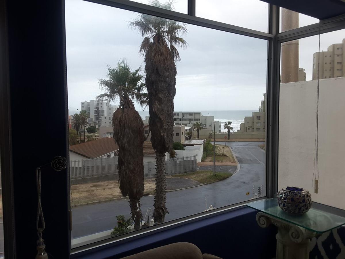 Hotel Bread & Barrel Palazzo Blouberg à Bloubergstrand Extérieur photo